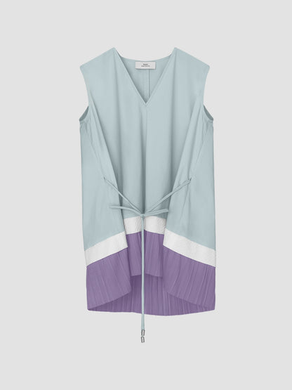 Sky blue Mikoshi blouse with lavender pleats