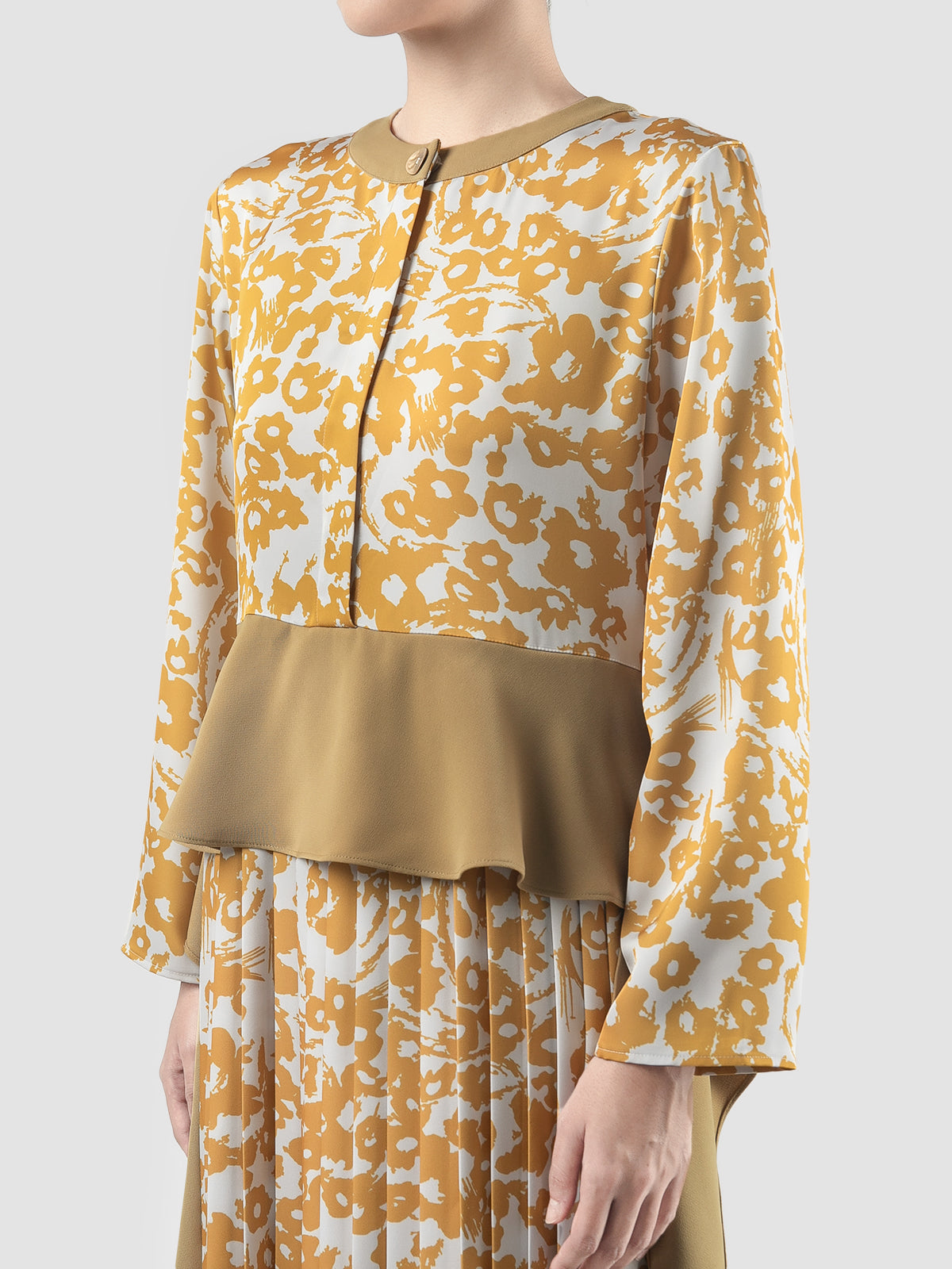 Gold Alana long-sleeved maxi dress with flower prints