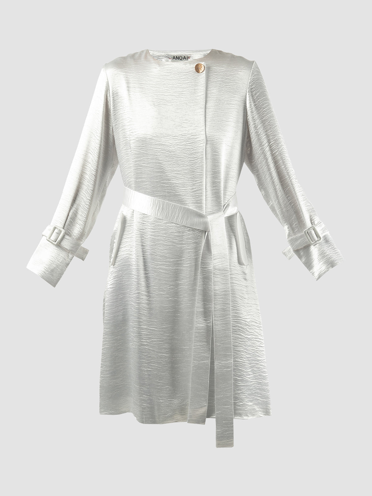 White Vida tunic outer