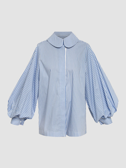 Blue-white balloon sleeve shirt