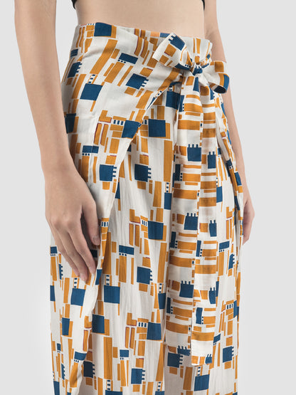 Affra tie-up pants with orange fragments prints