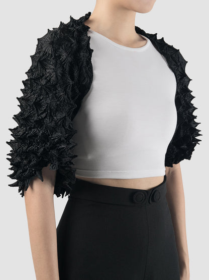 Black Fugu cropped square outer