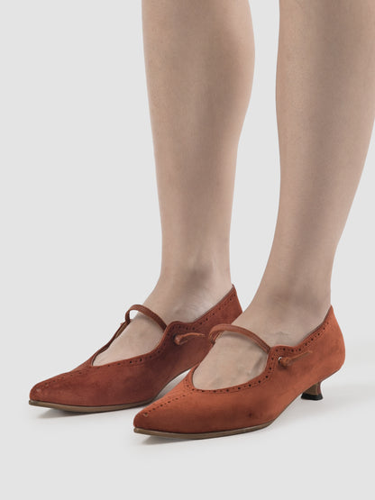 Dark orange Selah pumps