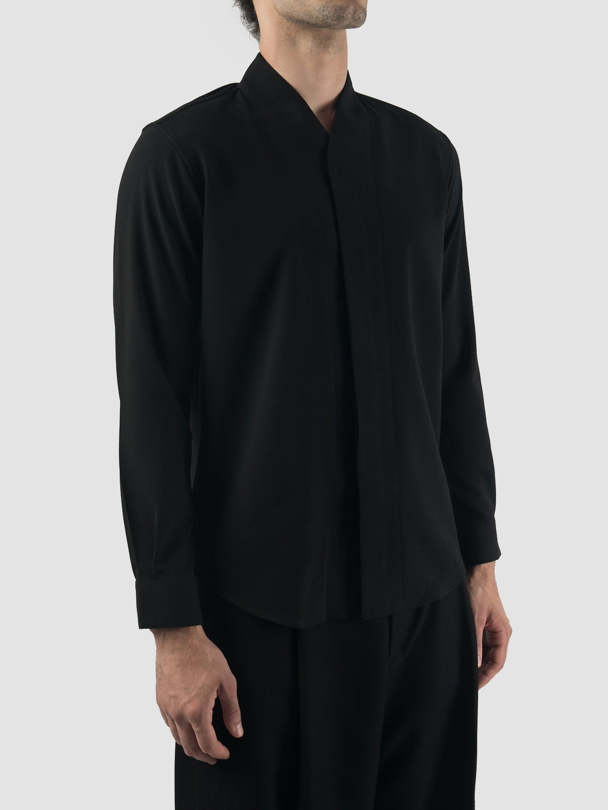 Black Part 5 collarless long-sleeved shirt