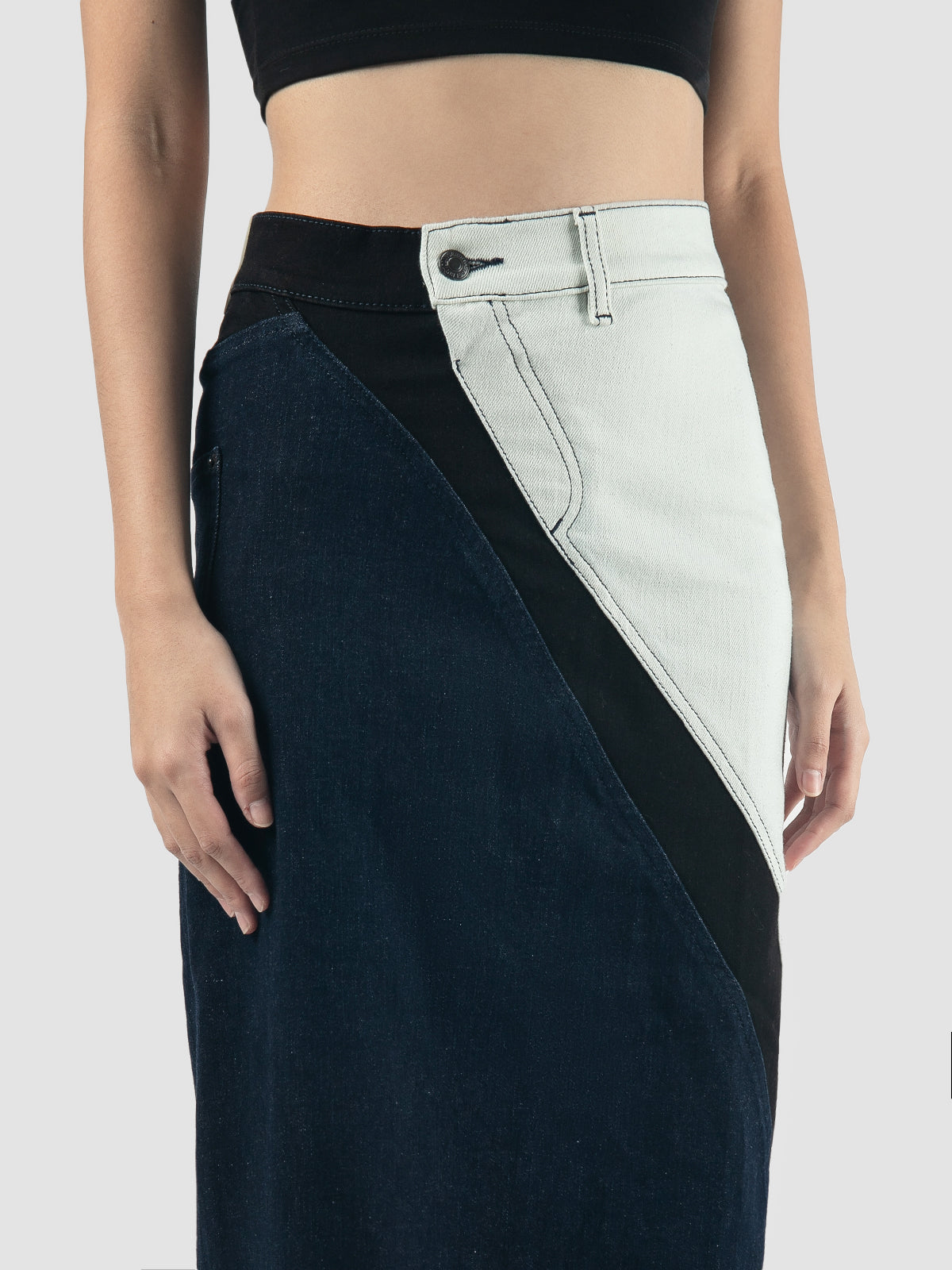 Black-white woven triple denim skirt