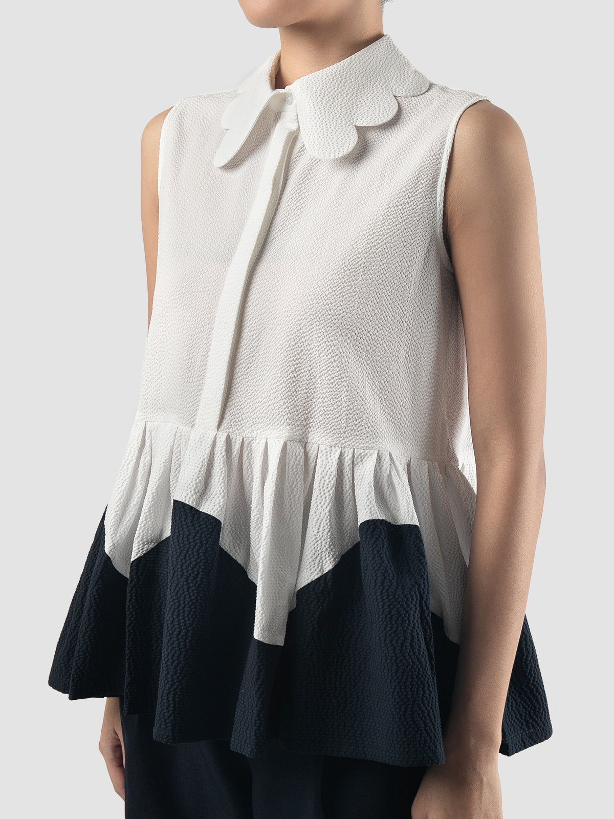 White-dark blue Krill sleeveless shirt