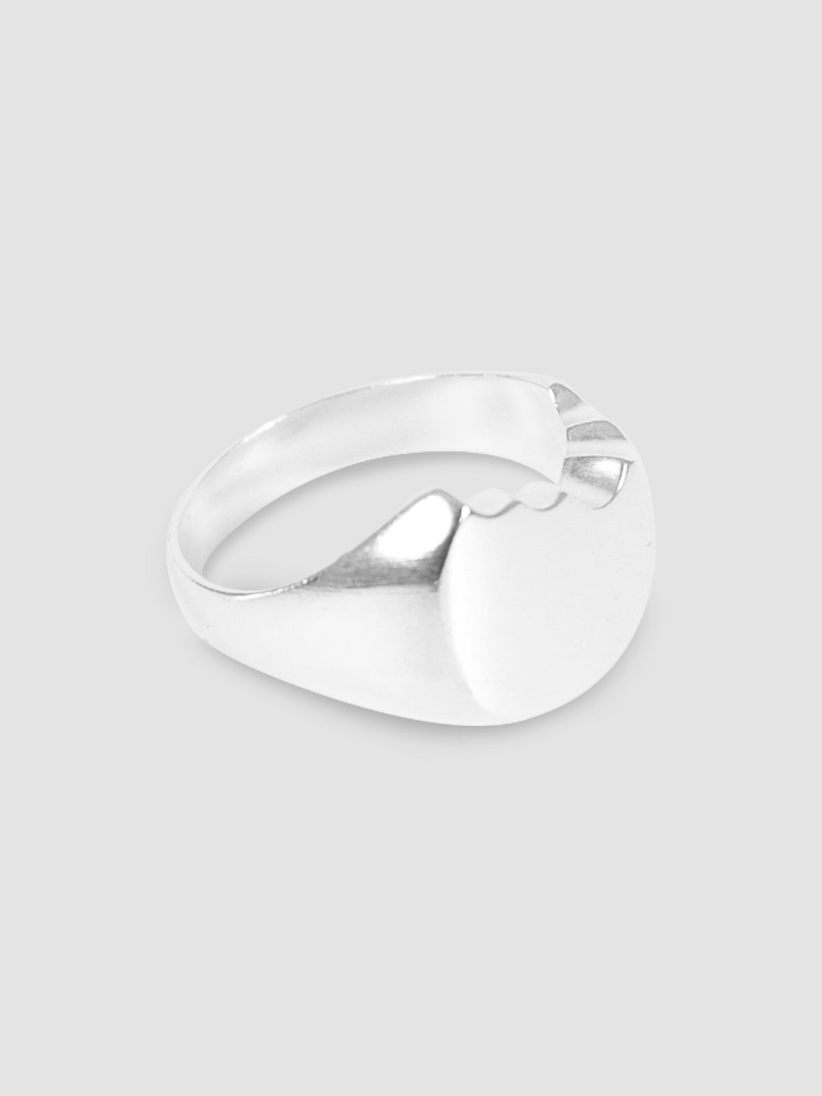 Silver Bitten round signet ring