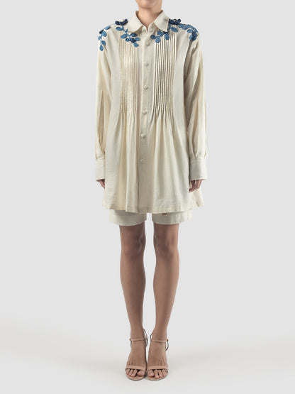 Pleats Front Shirt In White LS