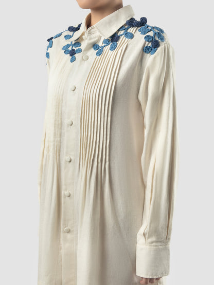 Pleats Front Shirt In White LS