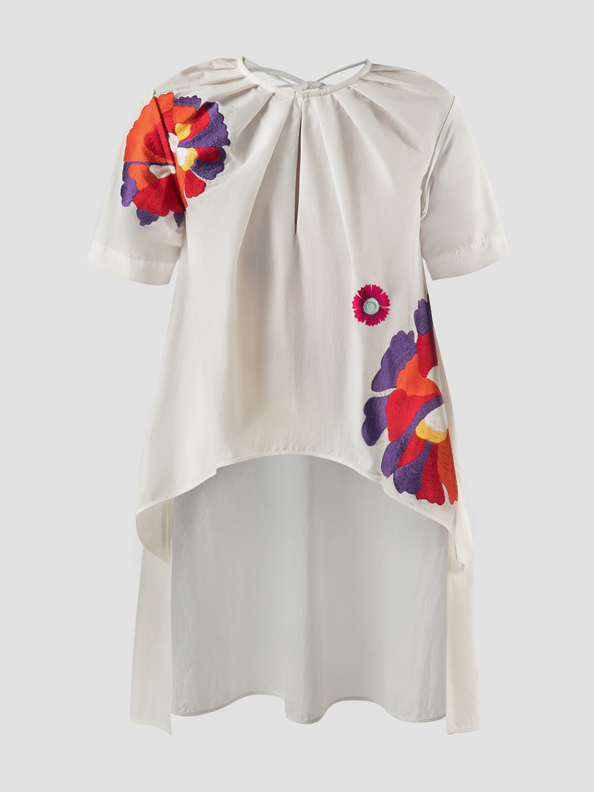Ren White Short-Sleeved Embroidered Blouse