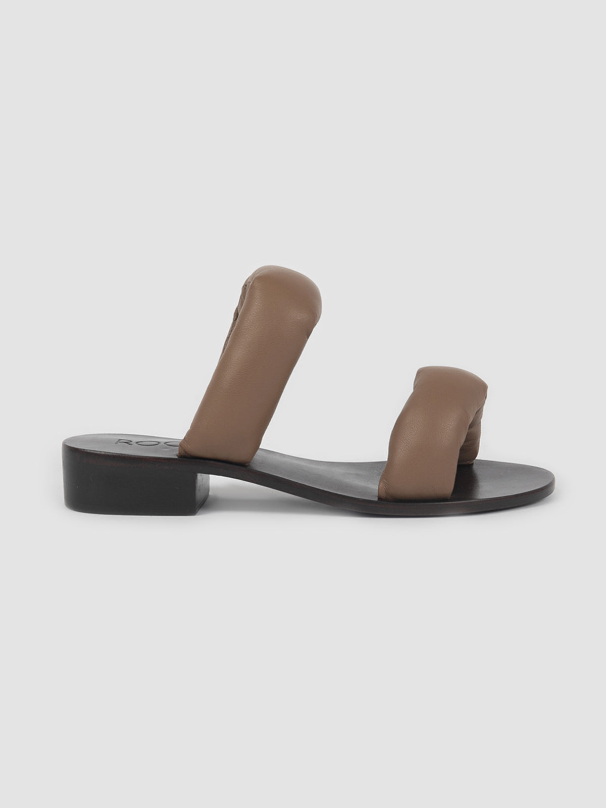 Castor Pillow Porter sandal